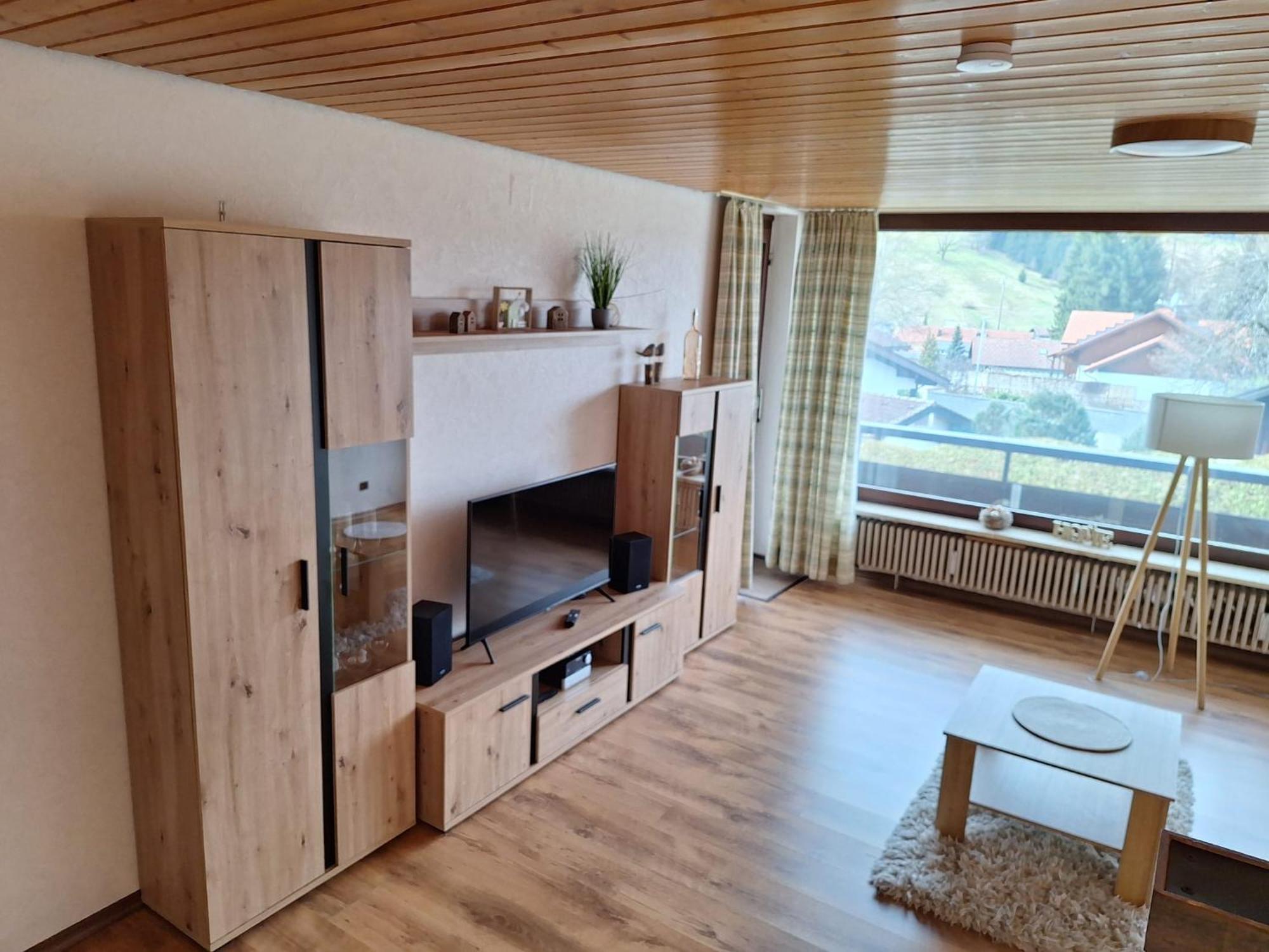 Schoene 2 1/2 Zimmer Ferienwohnung In Oberstaufen - Hoamatle - Екстериор снимка