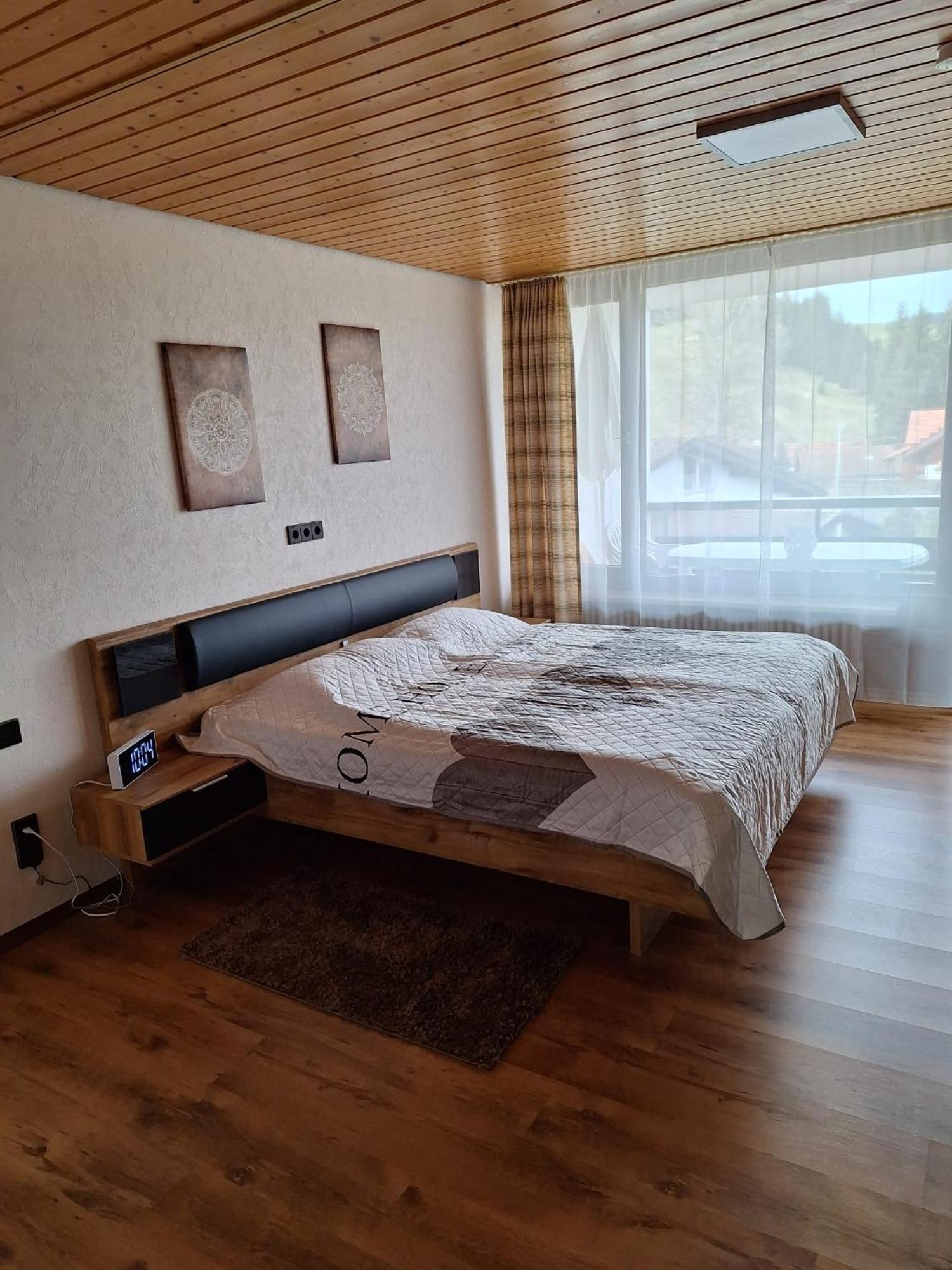 Schoene 2 1/2 Zimmer Ferienwohnung In Oberstaufen - Hoamatle - Екстериор снимка