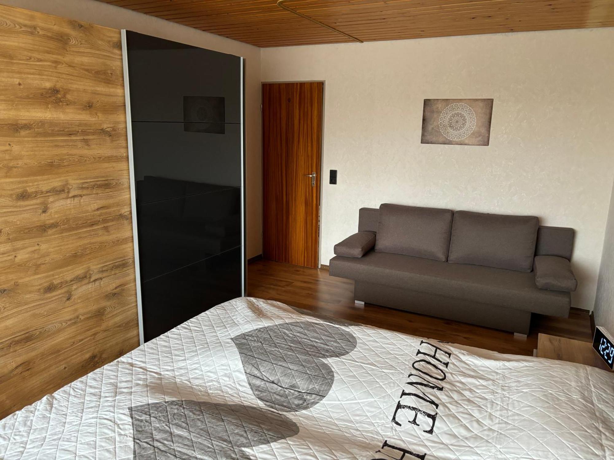 Schoene 2 1/2 Zimmer Ferienwohnung In Oberstaufen - Hoamatle - Екстериор снимка